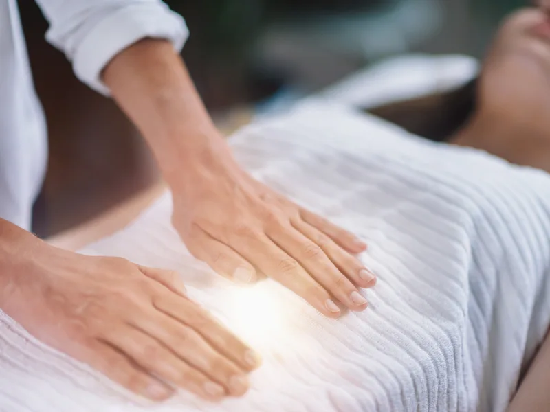 How Reiki works at Live Well Family Chiropractic