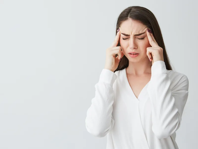 How Live Well Family Chiropractic treats headaches & migraines in Houston