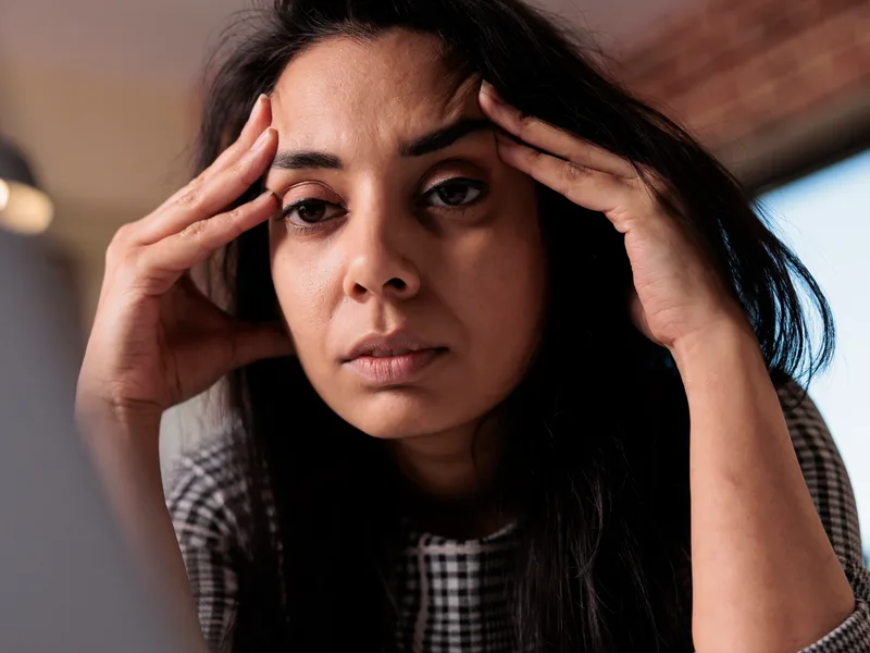 Chiropractic care for headaches & migraines at Live Well Family Chiropractic in Houston