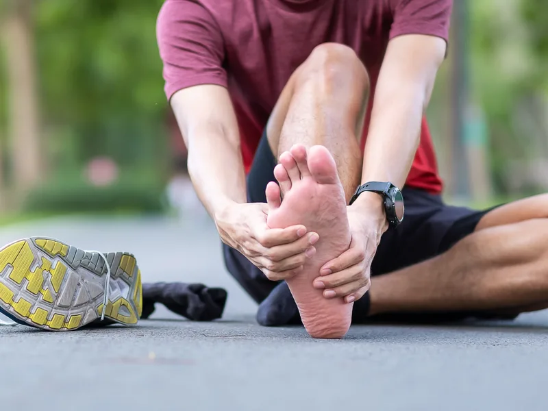 Live Well Family Chiropractic treating plantar fasciitis in Houston