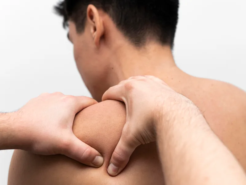 Chiropractic care for rotator cuff injury at Live Well Family Chiropractic in Houston